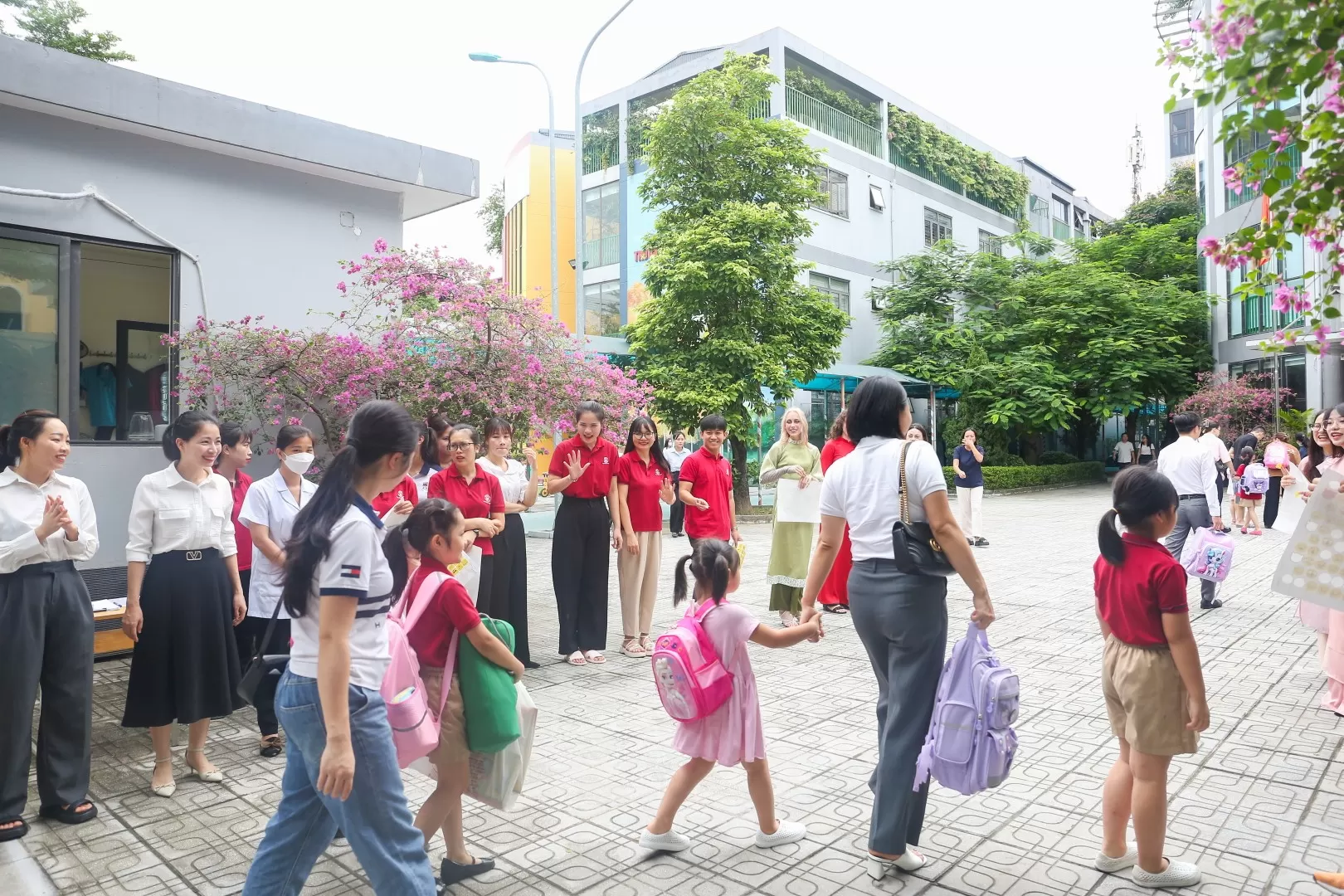 BACK TO SCHOOL 2024 - 2025