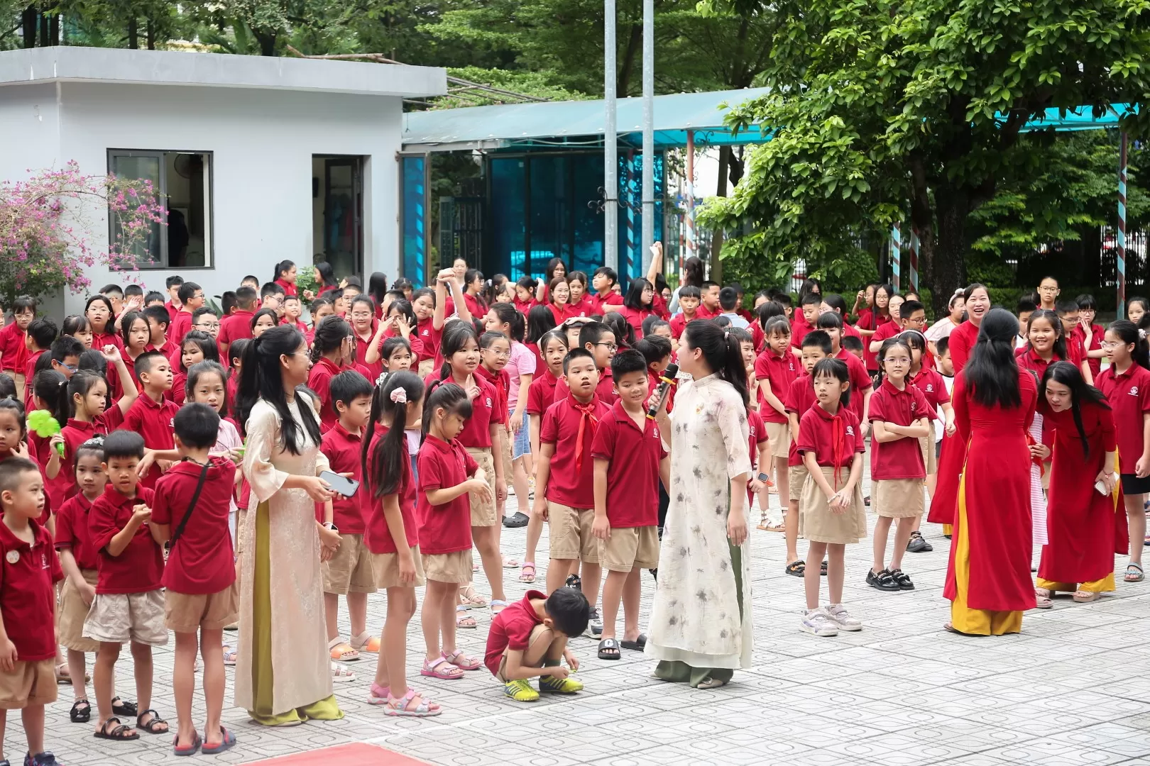 BACK TO SCHOOL 2024 - 2025