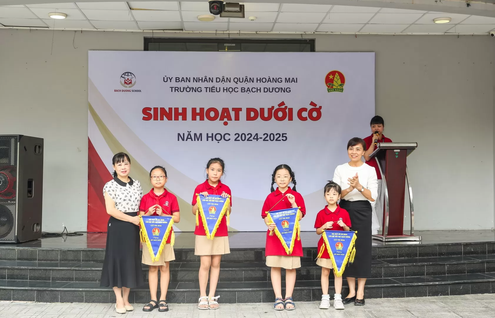 CHÀO CỜ ĐẦU TUẦN