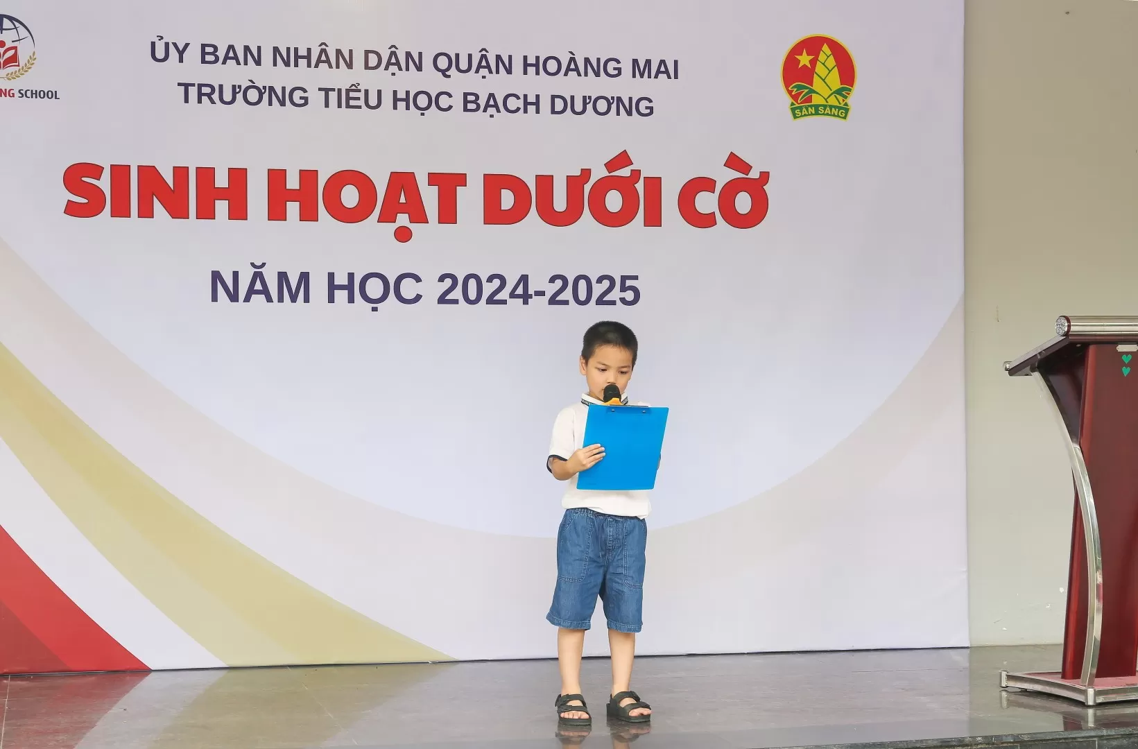 CHÀO CỜ ĐẦU TUẦN
